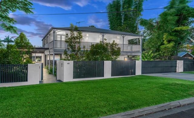 Hendra architect-designed house sold for $3.15 million