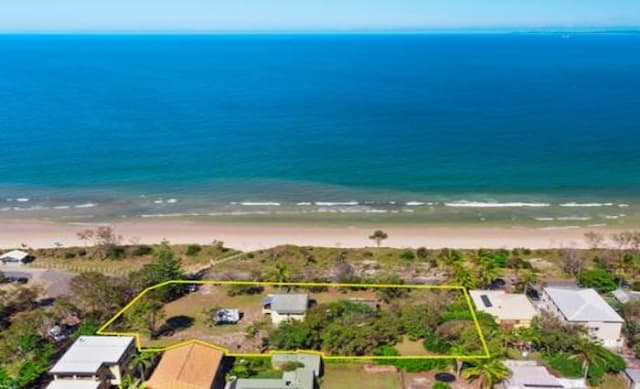 Rare land offering at Bribie Island