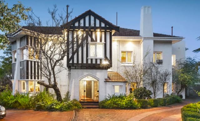 Kooyong trophy Engholm House listed