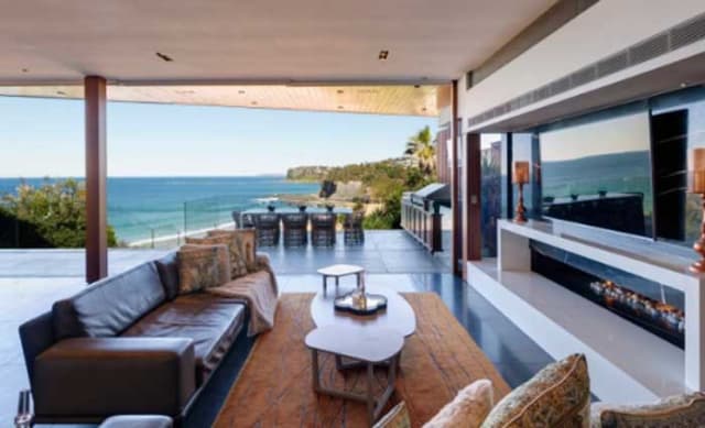 Property developer Lou Zivanovic lists Bilgola trophy