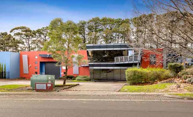 Quality standalone building at Mitcham sold