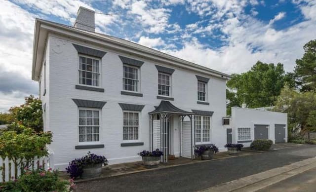 Tasmania's Highfield House listed