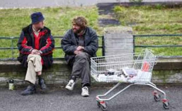 Do 'about 30% of homeless people have a job'?