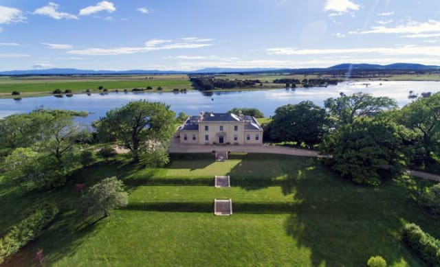 Lake House, Cressy listed by Virgin Australia co-founder