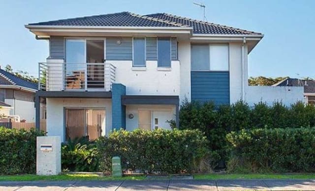 Former wicket-keeper Brad Haddin sells Nelson Bay investment