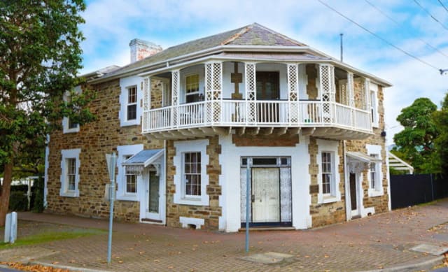 1858 Norwood converted hotel listed