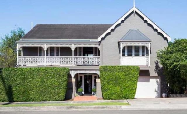 Former Socceroo Jason Culina sells Putney reno