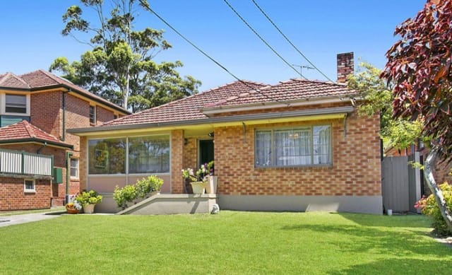 Kieran Foran buys in Freshwater