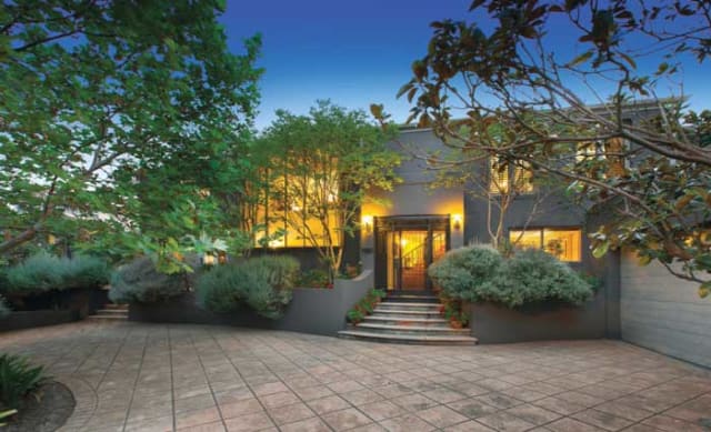 Malvern Robin Boyd trophy home offering