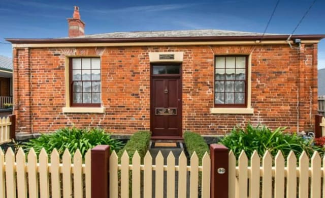 William Hill's Cottage at Geelong West listed