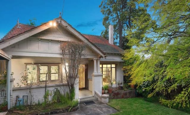 Camberwell headlines near-record Super Saturday Melbourne auction offerings