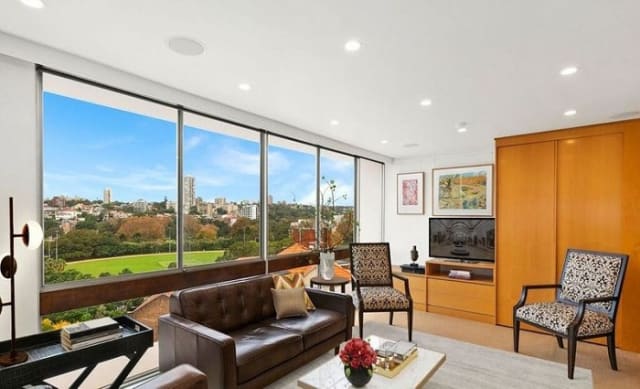 Don Harwin sells Elizabeth Bay apartment for $1,235,000