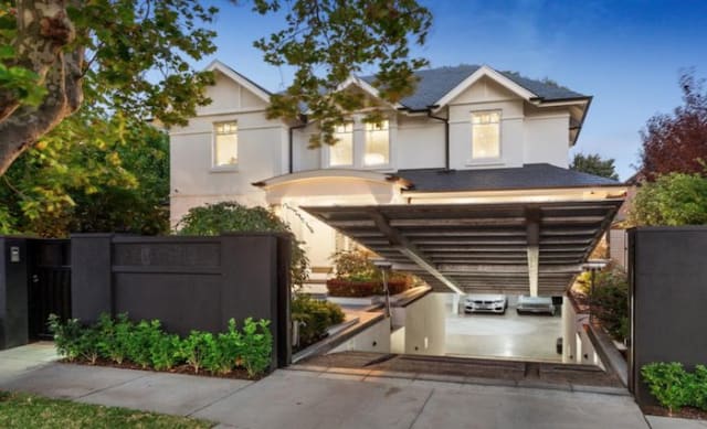 Overture, Kew offers three year private school fees to entice townhouse buyers