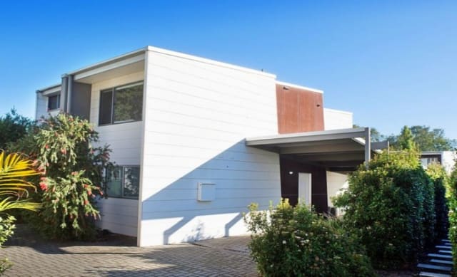 Margaret River mortgagee listing drops asking price for the fifth time 