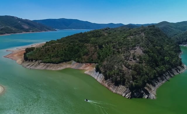 Private island near Canberra listed for cheaper than city's median house price