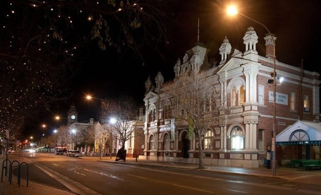 Suburb spotlight: Albury market is "steady and strong"