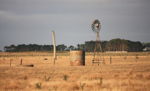 Productivity Commission attacks competition ‘effects test’ and farm foreign investment rules