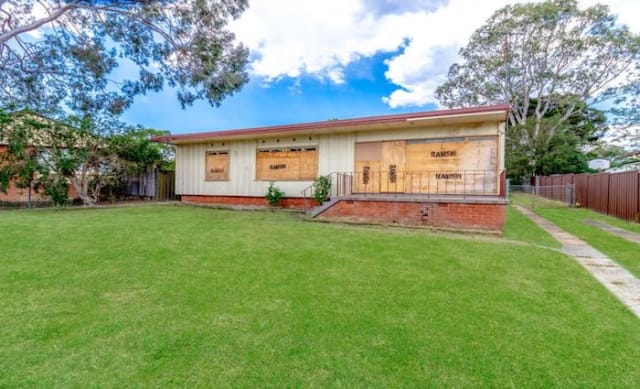 Blackett home sells for Sydney's cheapest weekend auction