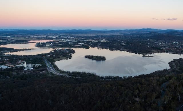 ABS ranks Canberra back in fourth place after March quarter dwelling price drop