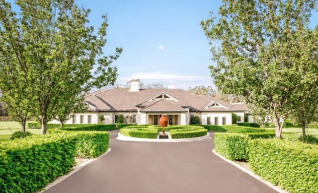 Dural trophy home sells for $5.6 million