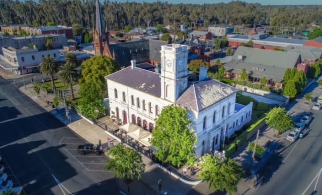 Part of the old Echuca Post Office set to go under the hammer