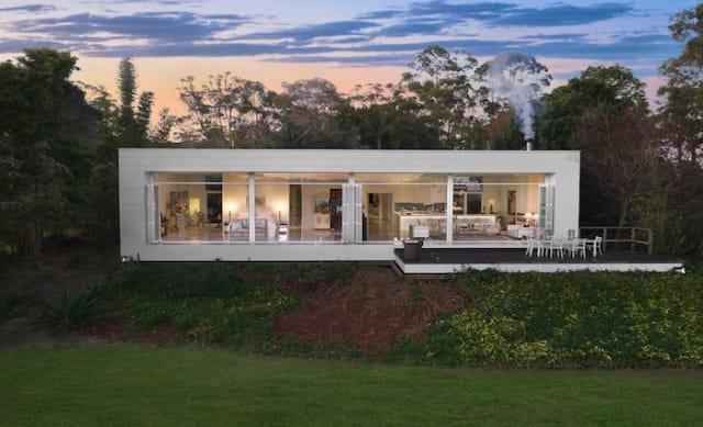 Luxury Lake Macquarie waterfront hits the market