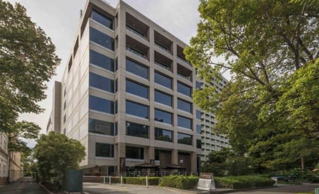 Solomon Lew secures 457 St Kilda Road for $55 million