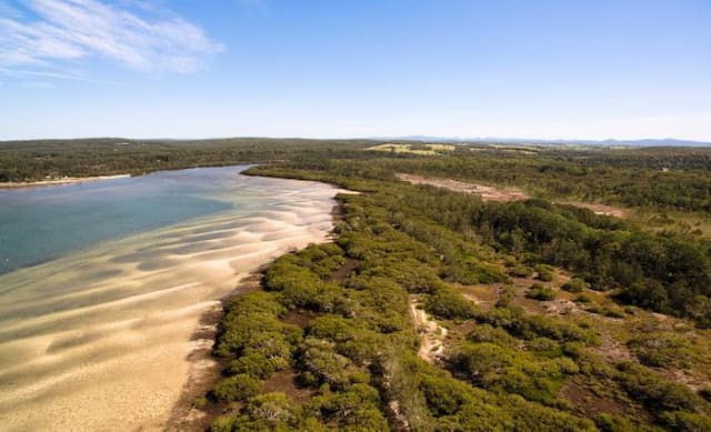 Tea Gardens, Port Stephens waterfront property on the market 