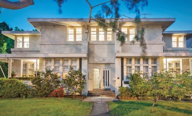 Walter Burley Griffin-designed Langi, Toorak offering