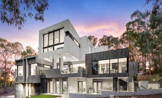 Six bedroom Bellbird Place, Warrandyte trophy home listed