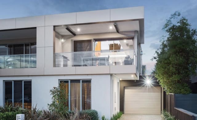 Sydney buyer secures townhouse at Williamstown