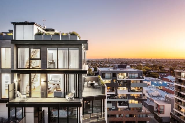 Sustainable, future-focused lifestyle at 10 Lilydale Grove in Hawthorn East