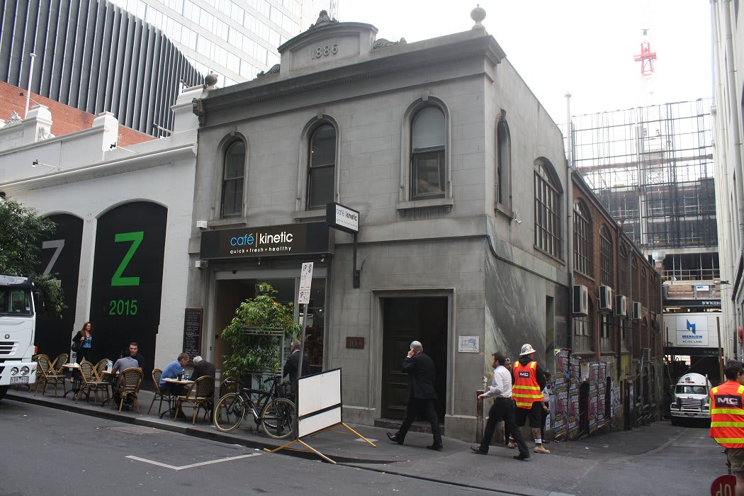 CBD | 108 Flinders Street | 15F | 55m | Residential