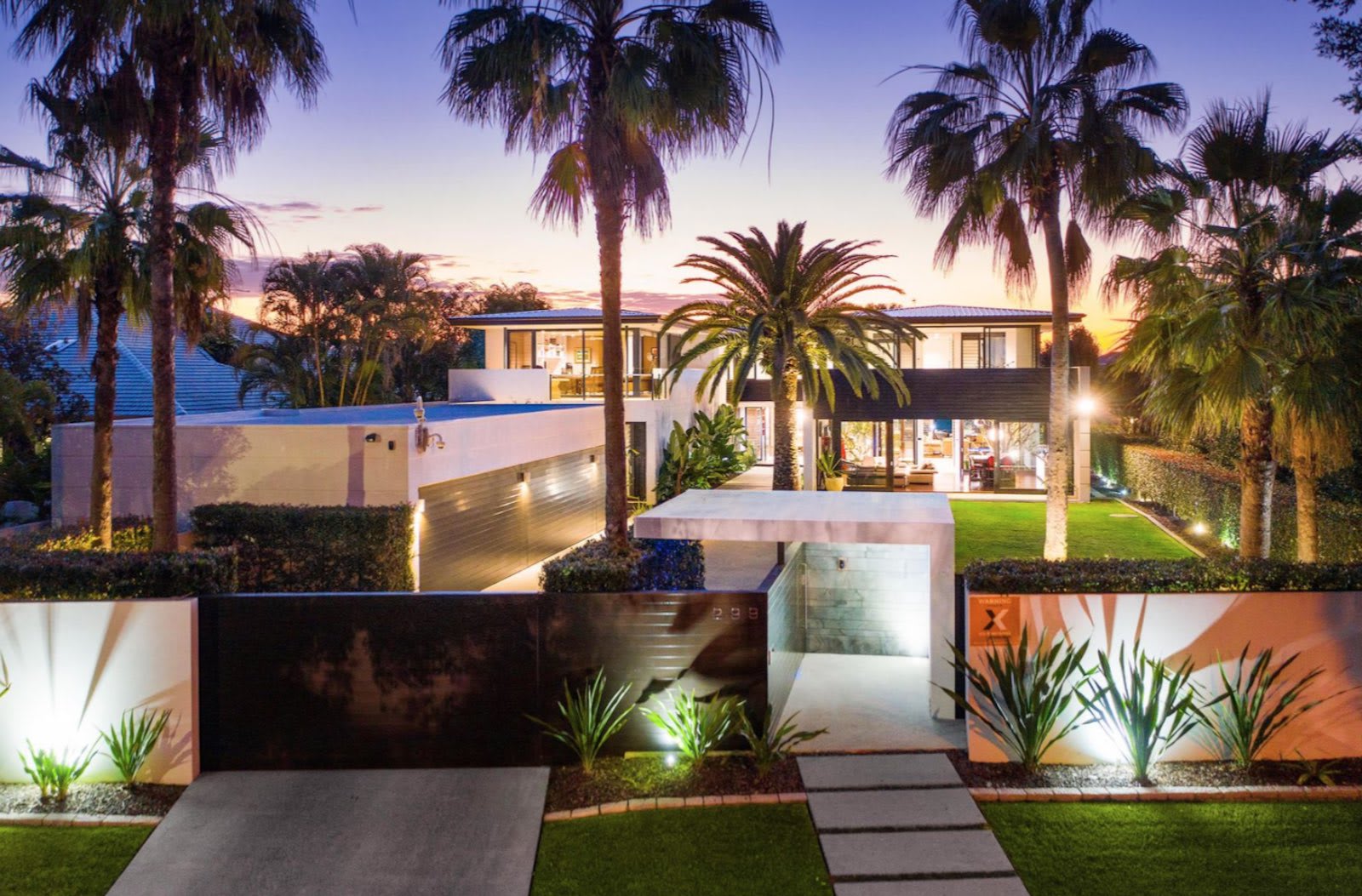 Billy and Jackie Cross sell Broadbeach Waters home for $12.5 million
