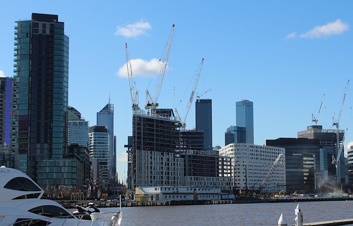 Now and then: Victoria Harbour during 2015 and 2005