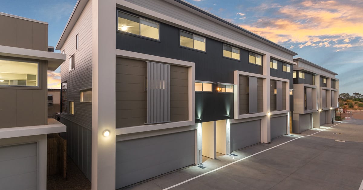 Urban’s tour of a completed Infinity Heathwood townhome