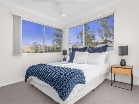 The established community of Bridgeman Downs welcomes Emerald Park Townhouses