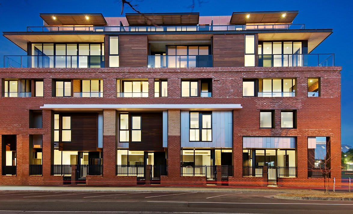 Karl Fender provides insight as Jaques Richmond reaches completion