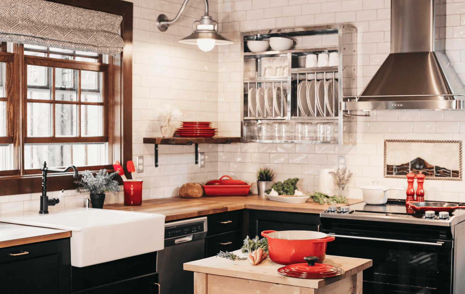 How to Decorate Your First Apartment