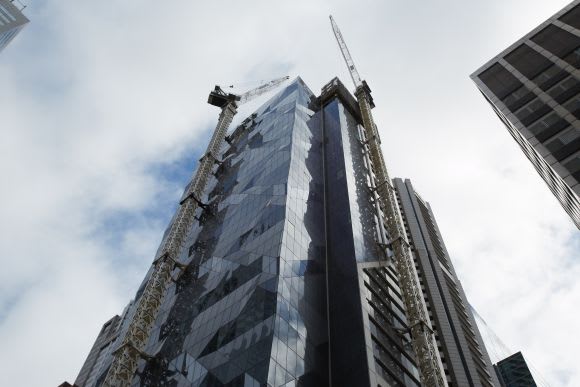 QIC's South Tower tops out at 216 metres Multiplex Tops Out QIC’S Collins Street Tower