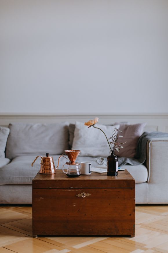 How to photograph your apartment for Airbnb (9 simple tips)