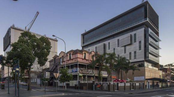 The New Commercial Hotel is in for renewal. Planning image: Fender Katsalidis Mackycorp lines up a major Liverpool office development