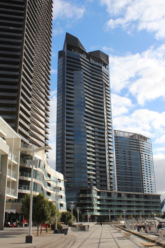 Array amongst other Yarra's Edge towers A tour of Mirvac's Array at Yarra's Edge