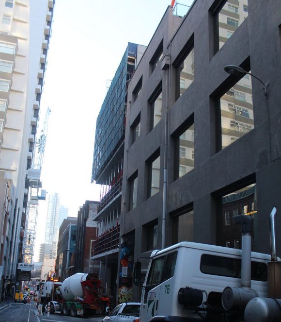 399 Little Lonsdale Street under construction 9,500 plus new hotel suites for Melbourne! A break down of the numbers