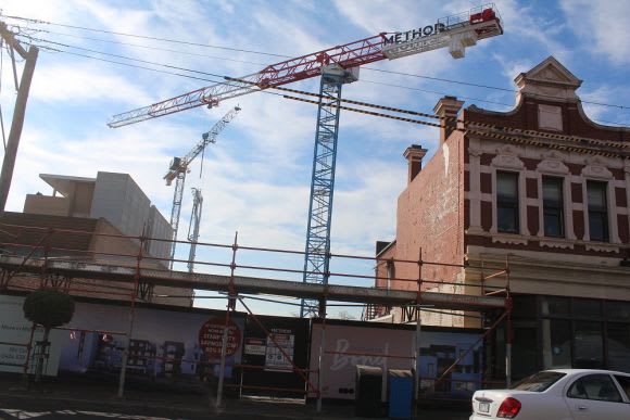 Queens Avenue construction activity as seen from Burwood Road Hawthorn's Queens Avenue notches its sixth current apartment project