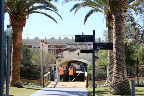 A direct and publicly accessible link to Toorak Station Toorak Park delivers where it matters most