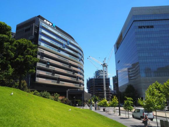 839 Collins Street - image: UM user redden A snapshot of Melbourne's construction - March 2018