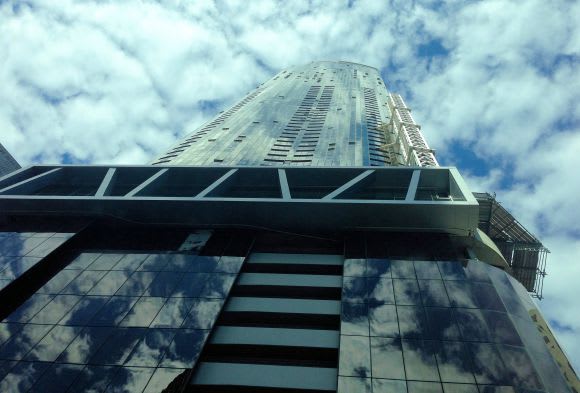 The sky high Prima Pearl. Image courtesy Paul D Skyscraper trends: Optimising sites and maximising floor plates