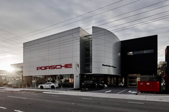 Porche Doncaster. Image courtesy of Technè. Getting to know Technè: profiling the dynamic design practice