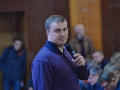 Виталий Хоценко обсудил развитие Муромцевского района с местными жителями